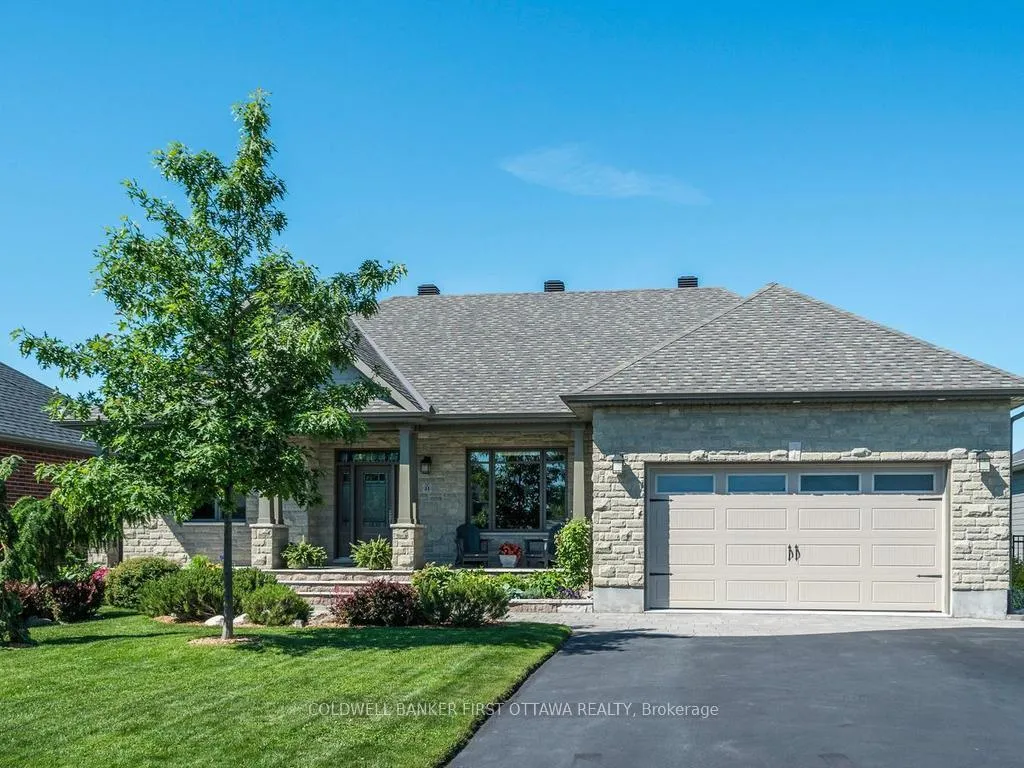 Front of 53 Bald Eagle Crescent