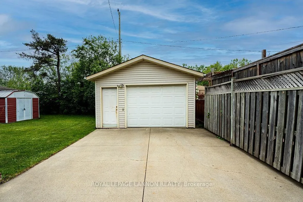 Photo 27 of 436 Amethyst Crescent, Thunder Bay, Northwood Park — HOMEH