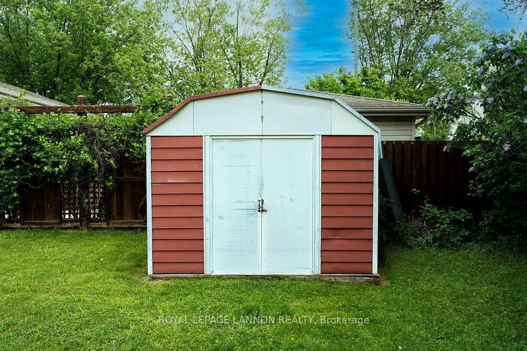 Photo 28 of 436 Amethyst Crescent, Thunder Bay, Northwood Park — HOMEH