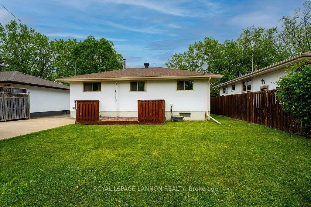 Photo 29 of 436 Amethyst Crescent, Thunder Bay, Northwood Park — HOMEH