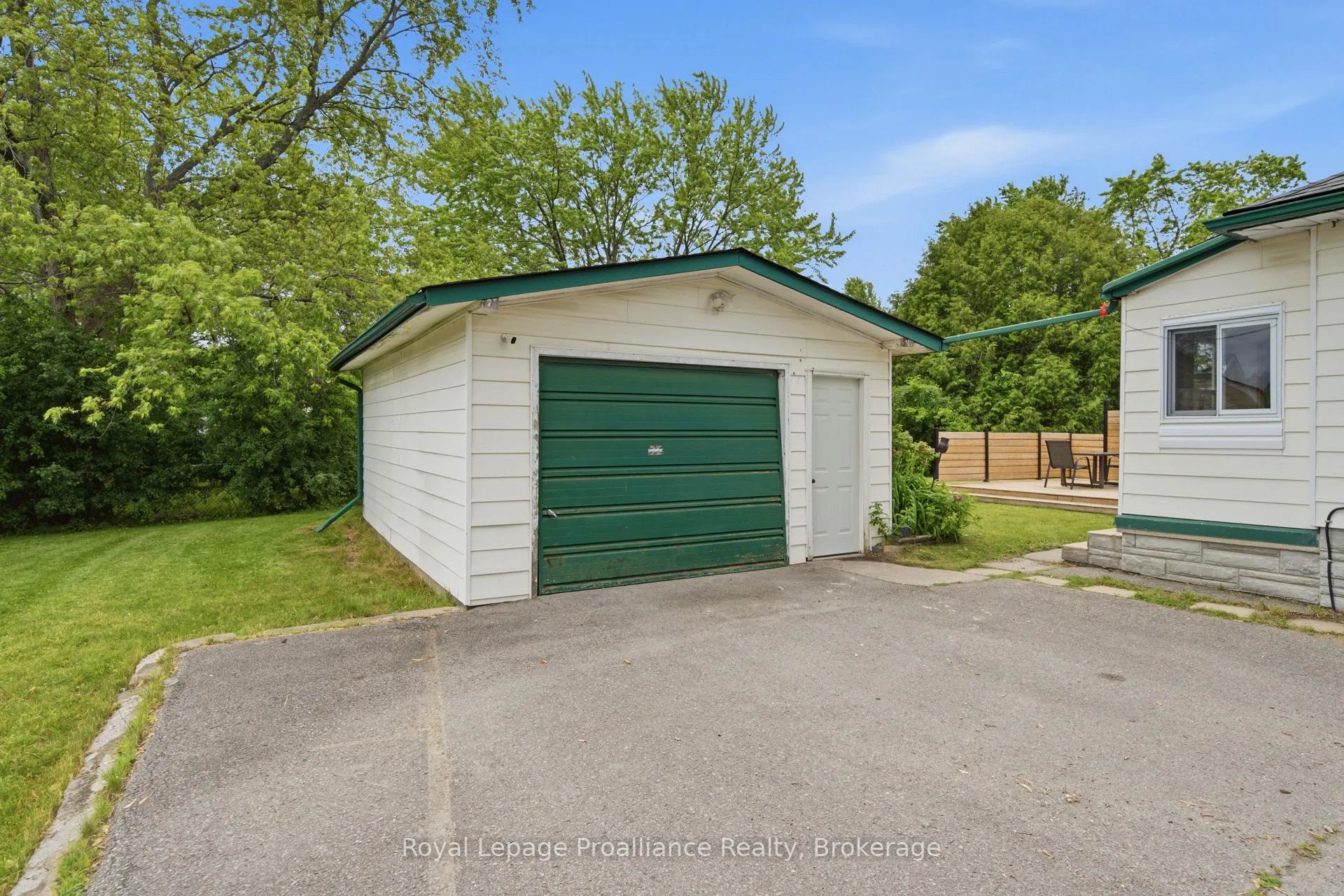 Photo 27 of 41 Tracey Street, Belleville, Belleville Ward — HOMEH