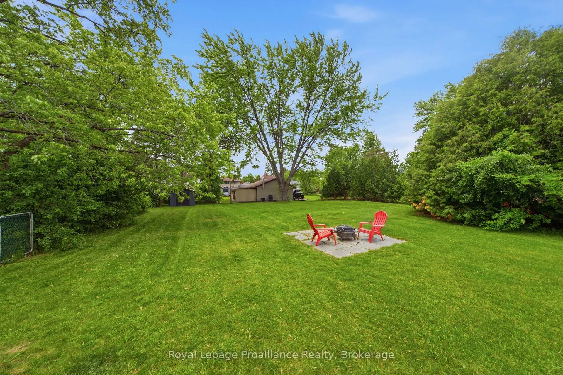 Photo 32 of 41 Tracey Street, Belleville, Belleville Ward — HOMEH