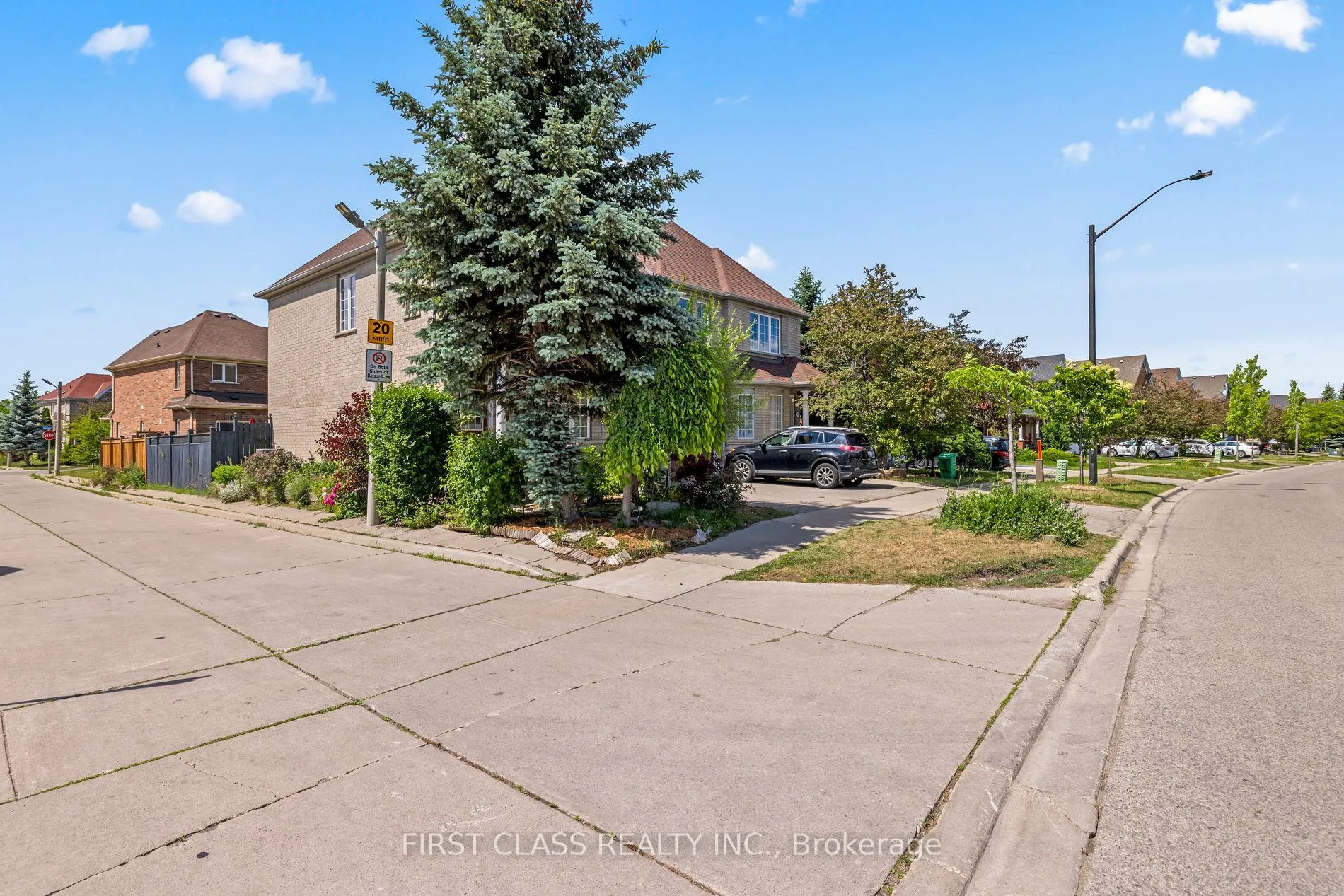 Photo 3 of 3181 Bentley Drive W, Mississauga, Churchill Meadows — HOMEH