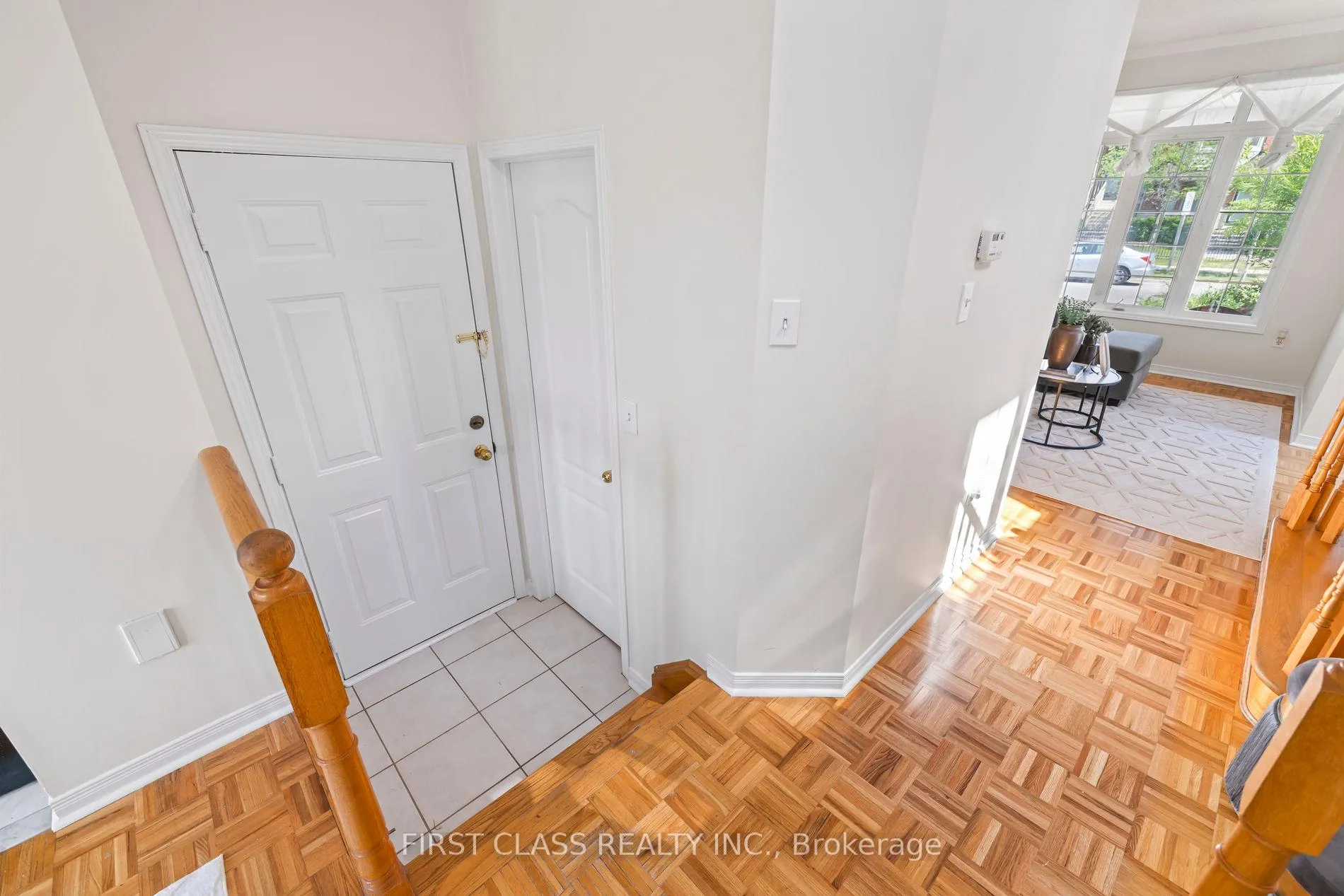 Photo 9 of 3181 Bentley Drive W, Mississauga, Churchill Meadows — HOMEH