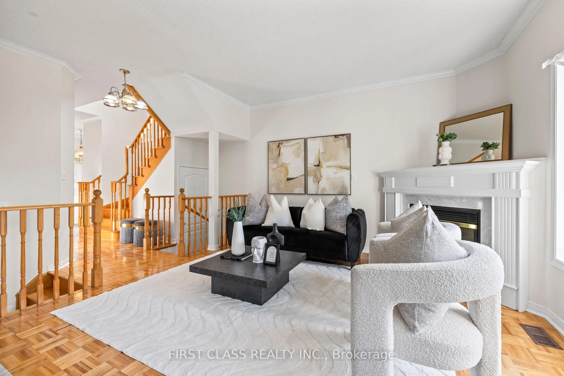 Photo 12 of 3181 Bentley Drive W, Mississauga, Churchill Meadows — HOMEH