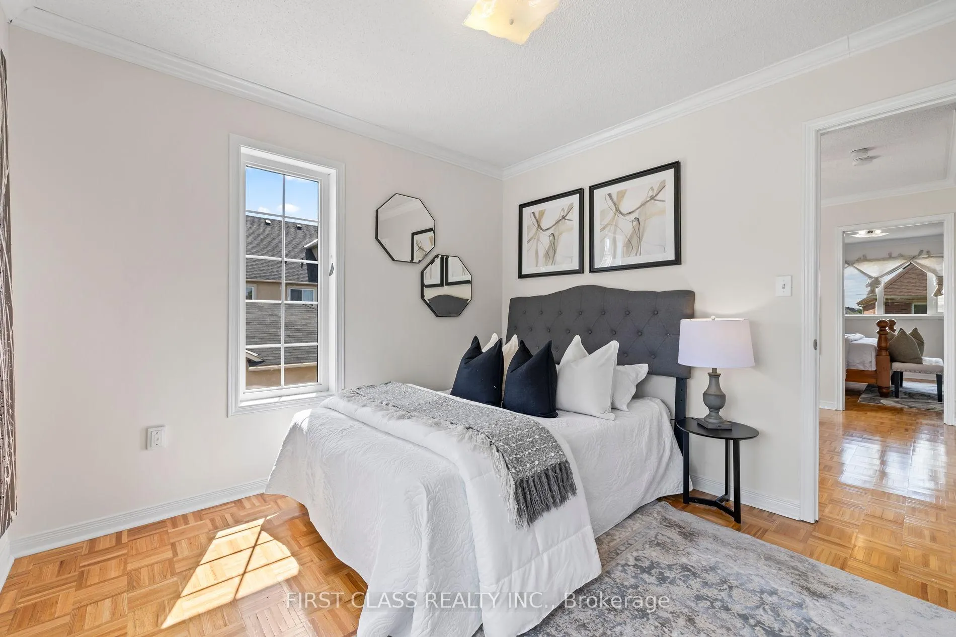 Photo 20 of 3181 Bentley Drive W, Mississauga, Churchill Meadows — HOMEH
