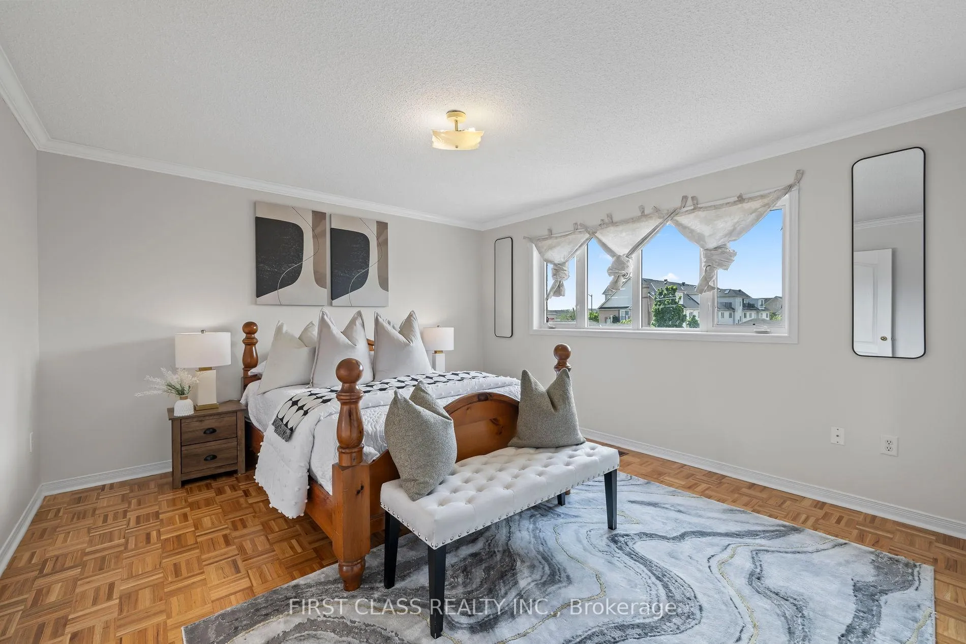 Photo 27 of 3181 Bentley Drive W, Mississauga, Churchill Meadows — HOMEH