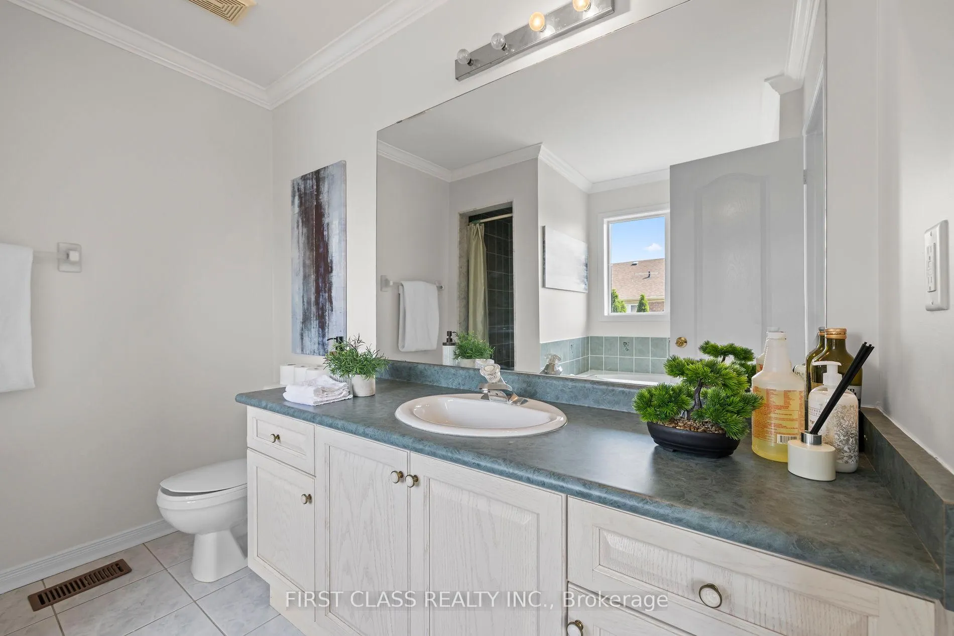 Photo 31 of 3181 Bentley Drive W, Mississauga, Churchill Meadows — HOMEH