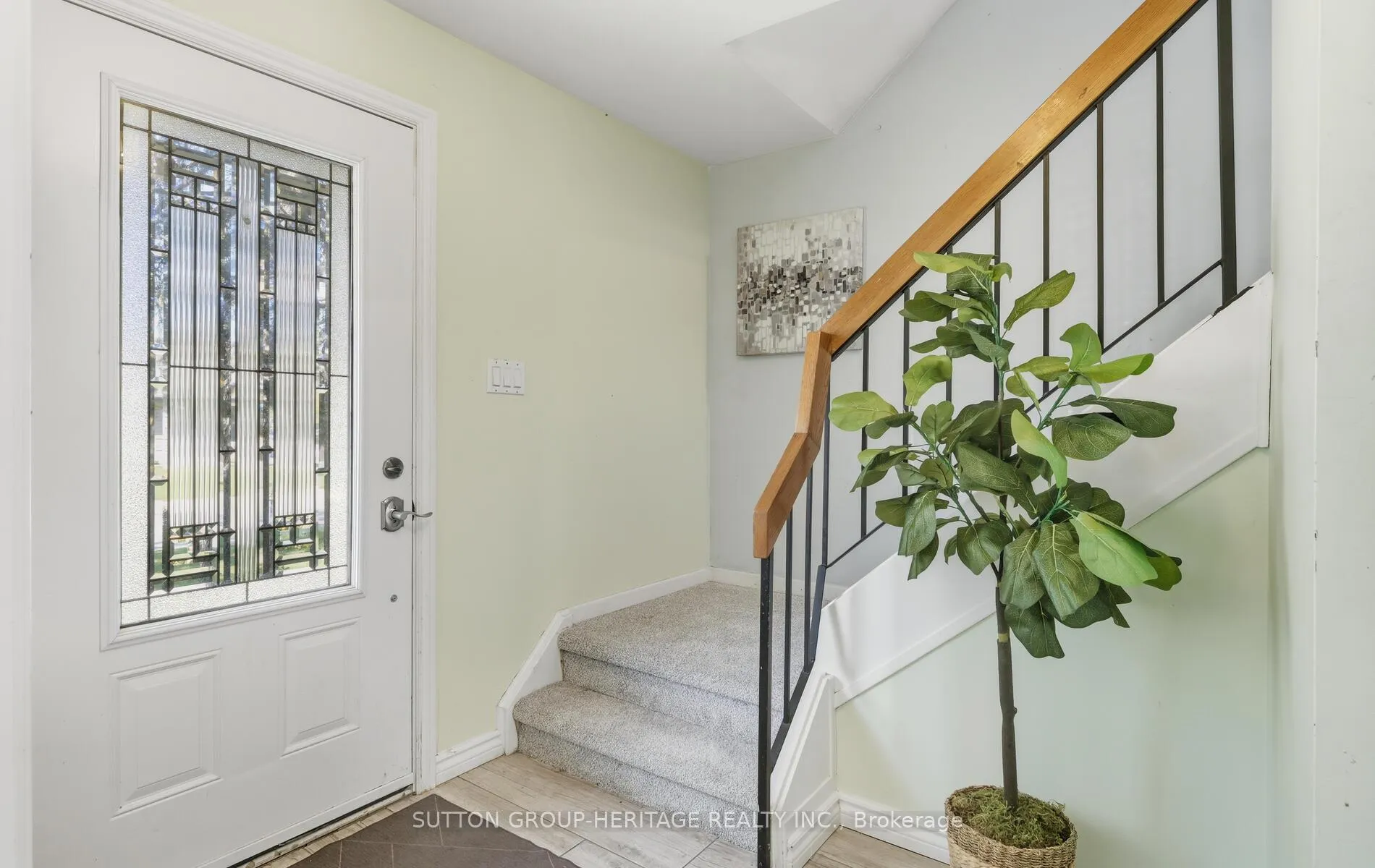Photo 15 of 29 Glenmount Court, Whitby, Lynde Creek — HOMEH