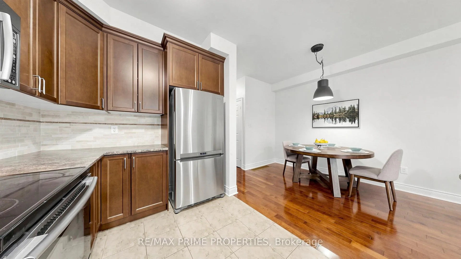 Photo 8 of 5169 Angel Stone Drive, Mississauga, Churchill Meadows — HOMEH