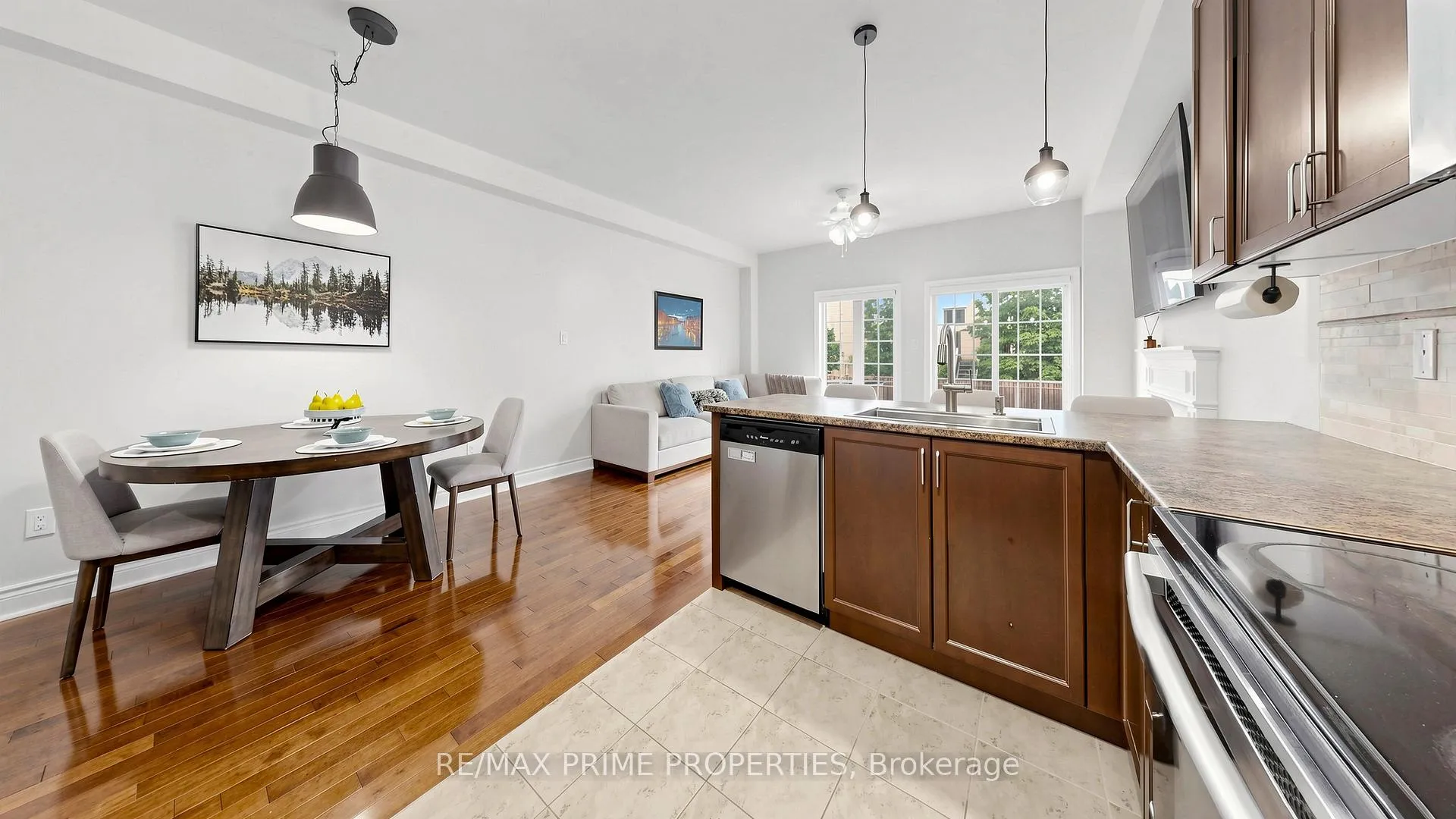 Photo 9 of 5169 Angel Stone Drive, Mississauga, Churchill Meadows — HOMEH