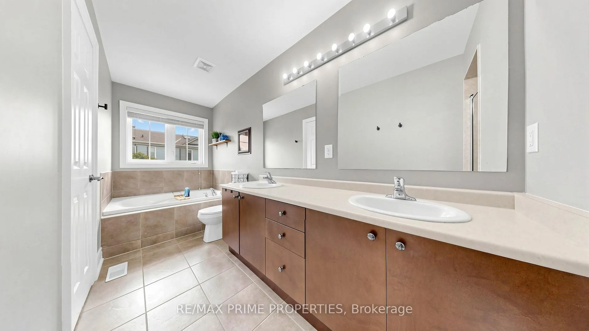 Photo 24 of 5169 Angel Stone Drive, Mississauga, Churchill Meadows — HOMEH
