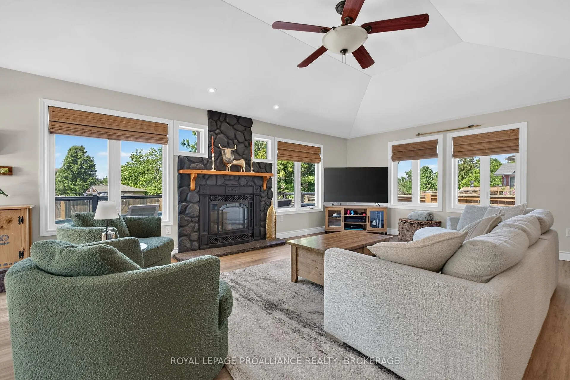Photo 5 of 881 Irving Court, Kingston, North of Taylor-Kidd Blvd — HOMEH