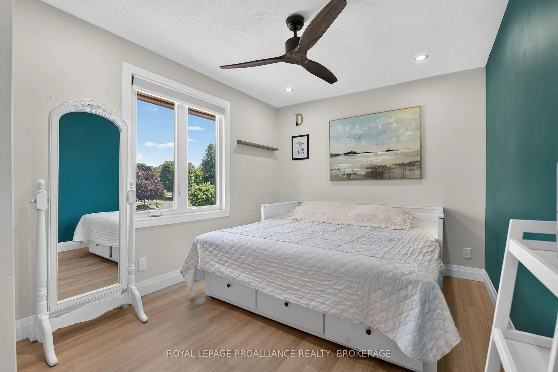 Photo 26 of 881 Irving Court, Kingston, North of Taylor-Kidd Blvd — HOMEH