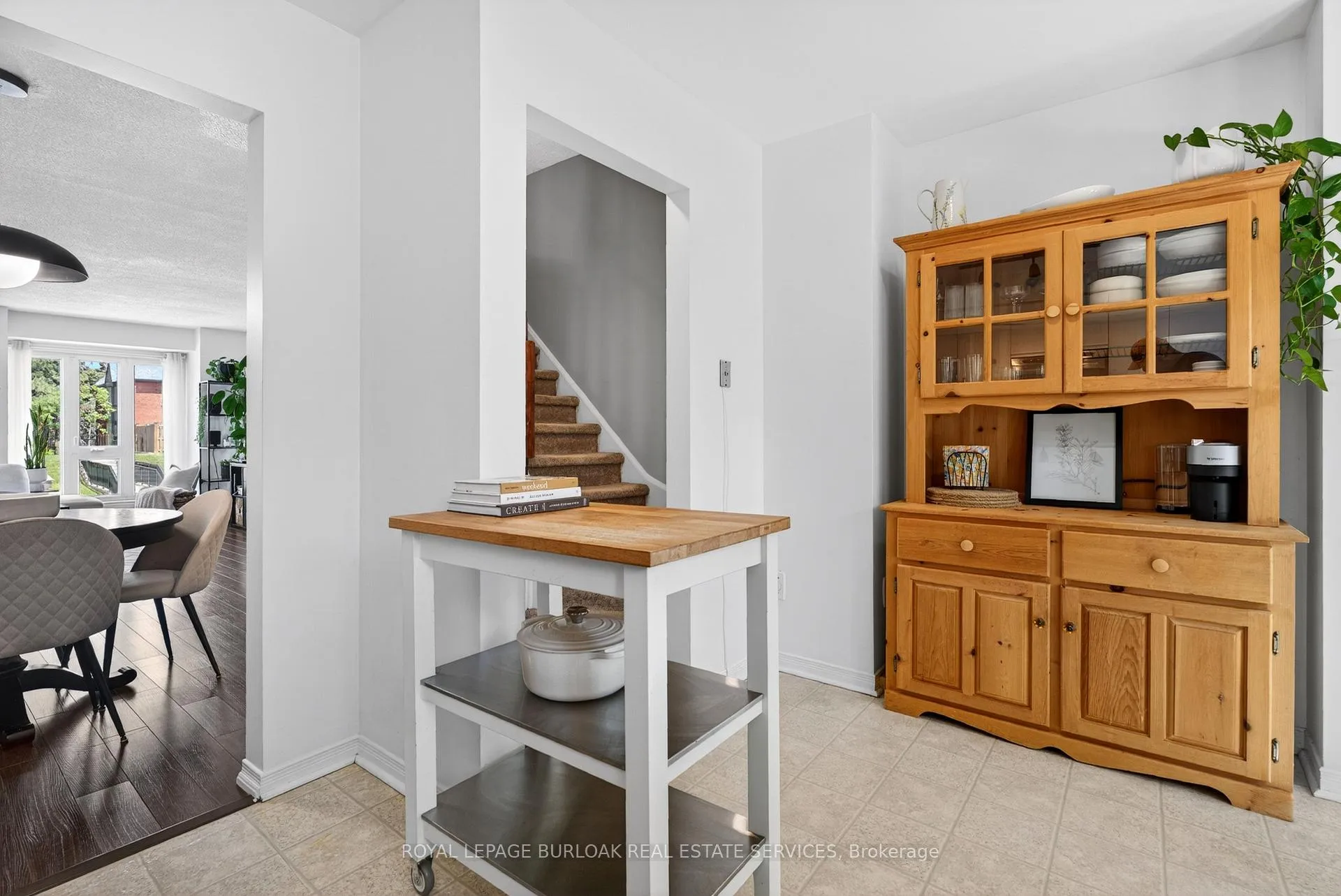 Photo 15 of Unit 202, 895 Maple Avenue, Burlington, Brant — HOMEH