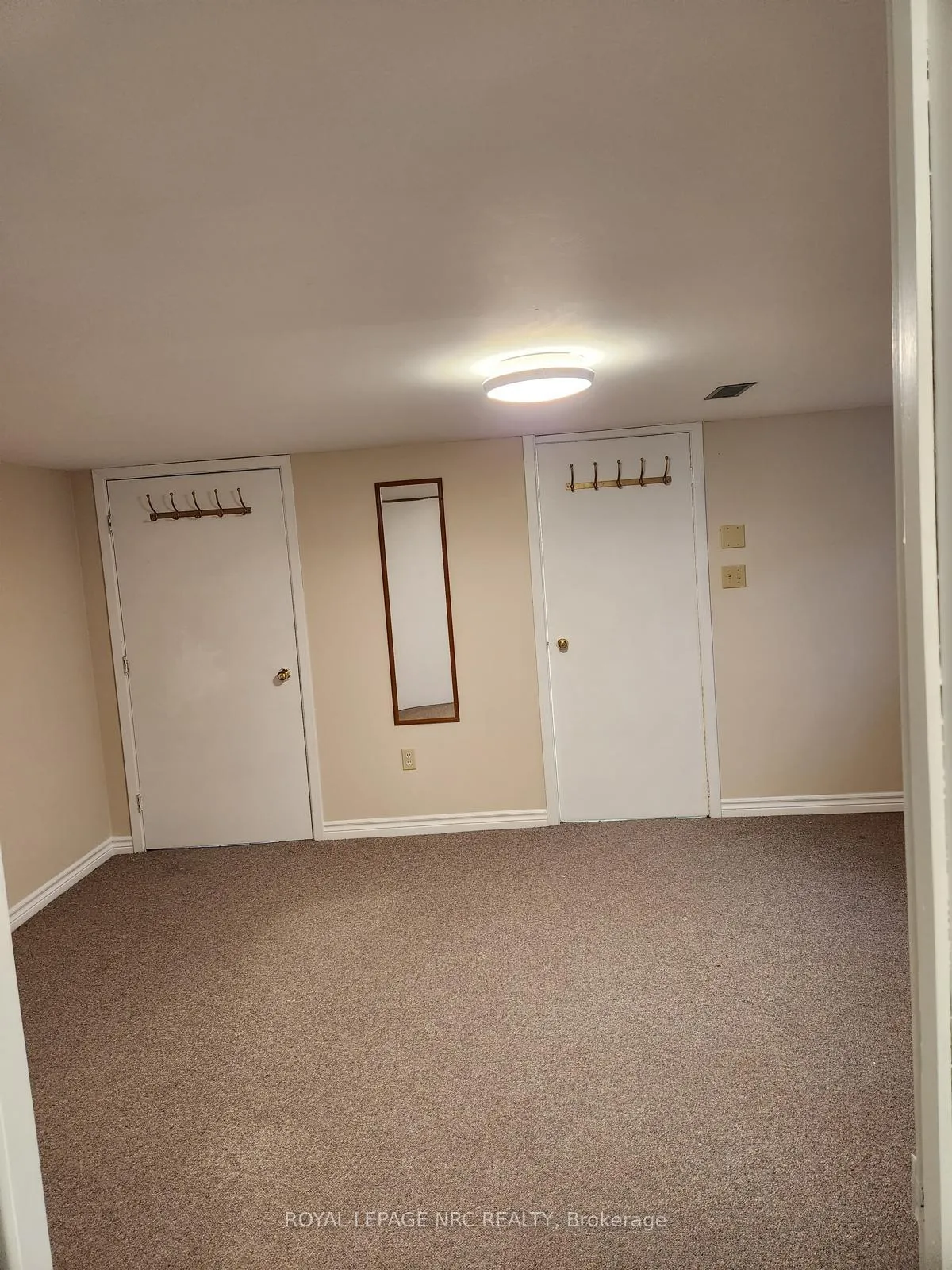 Photo 10 of Unit LOWER, 100 Larchwood Circle, Welland, N. Welland — HOMEH