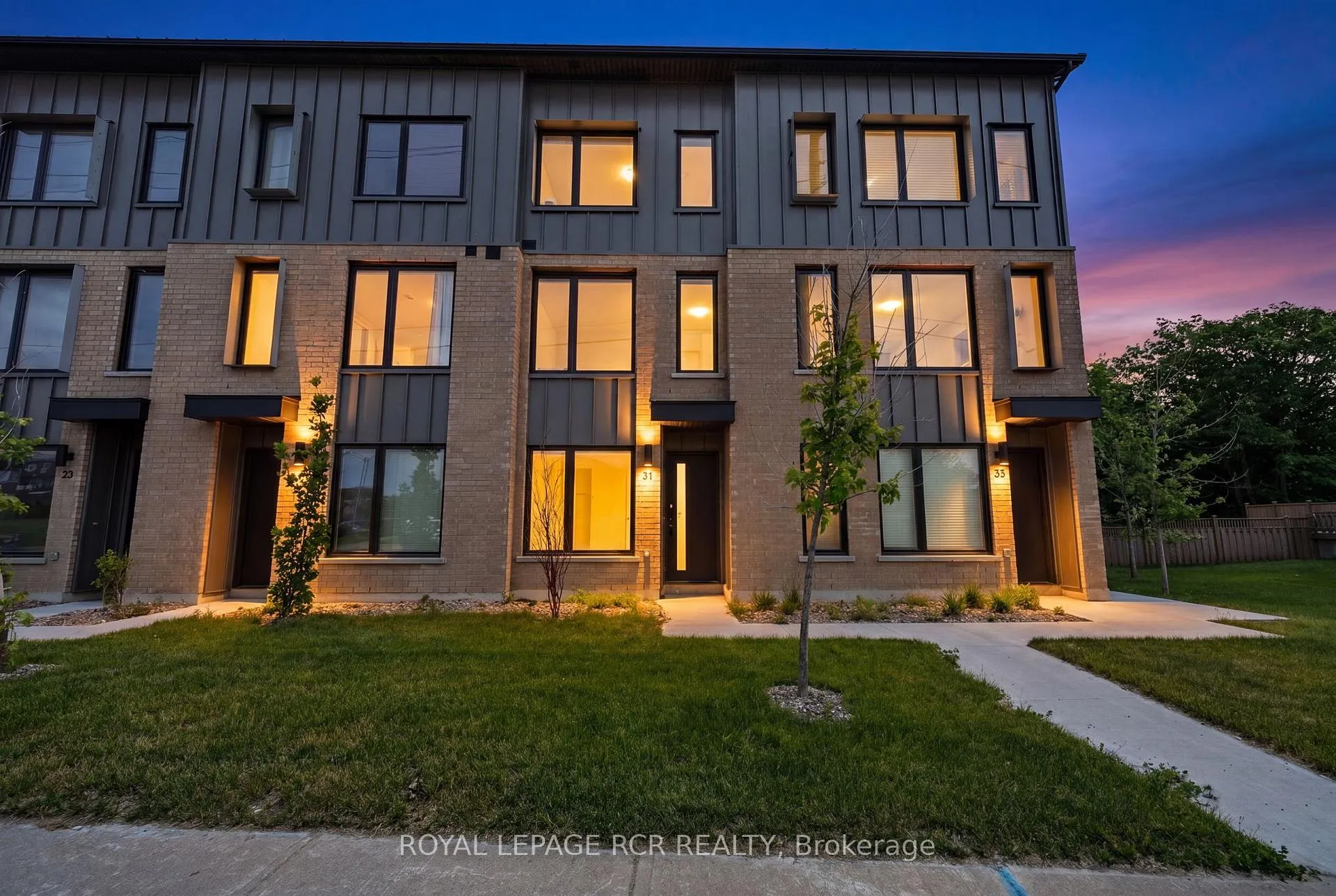 Photo 1 of 31 Rainwater Lane, Barrie, Holly — HOMEH