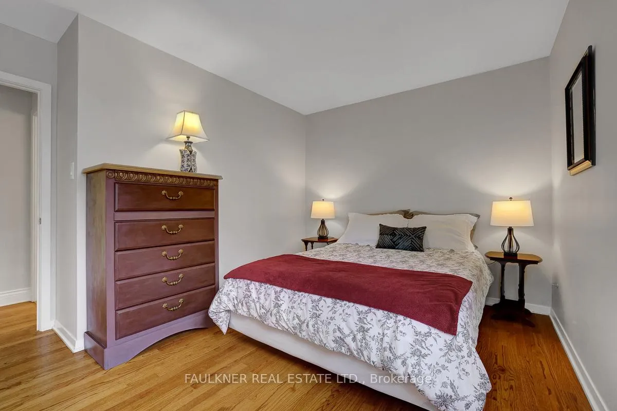 Photo 27 of 1048 Cromwell Drive, Ottawa, Riverside Park — HOMEH