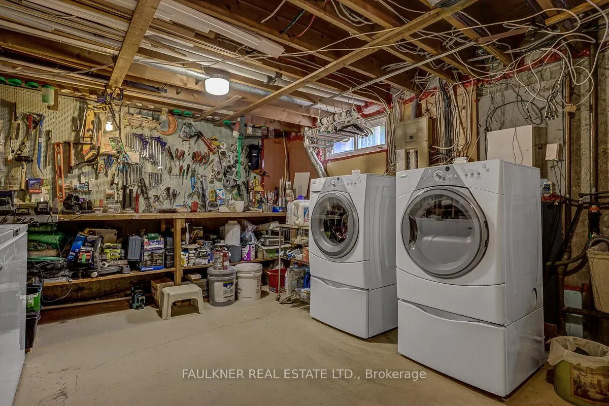 Photo 37 of 1048 Cromwell Drive, Ottawa, Riverside Park — HOMEH