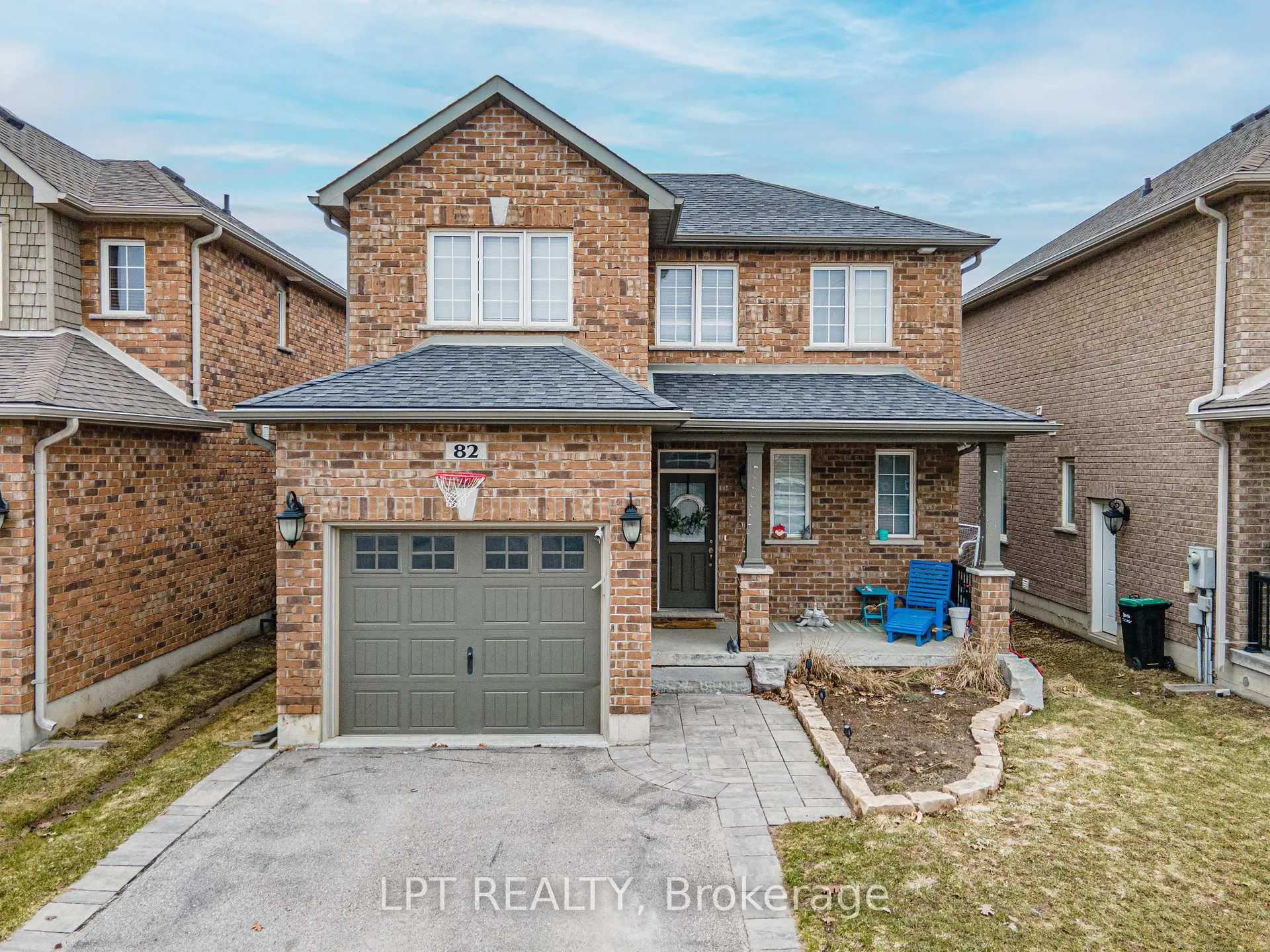 Photo 1 of 82 Nathan Crescent, Barrie, Painswick South — HOMEH