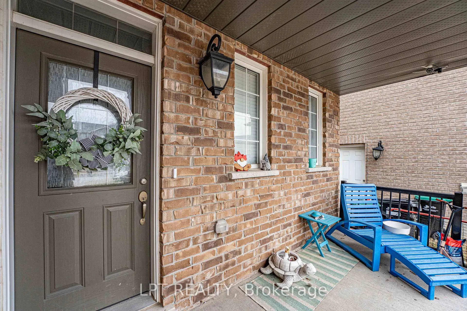 Photo 15 of 82 Nathan Crescent, Barrie, Painswick South — HOMEH