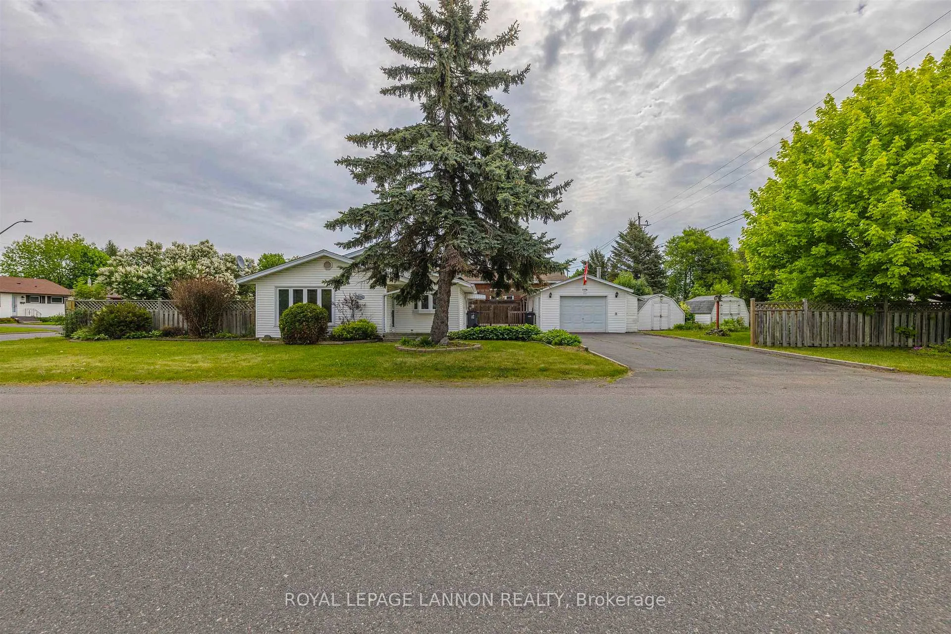 Front of 1106 Crawford Avenue