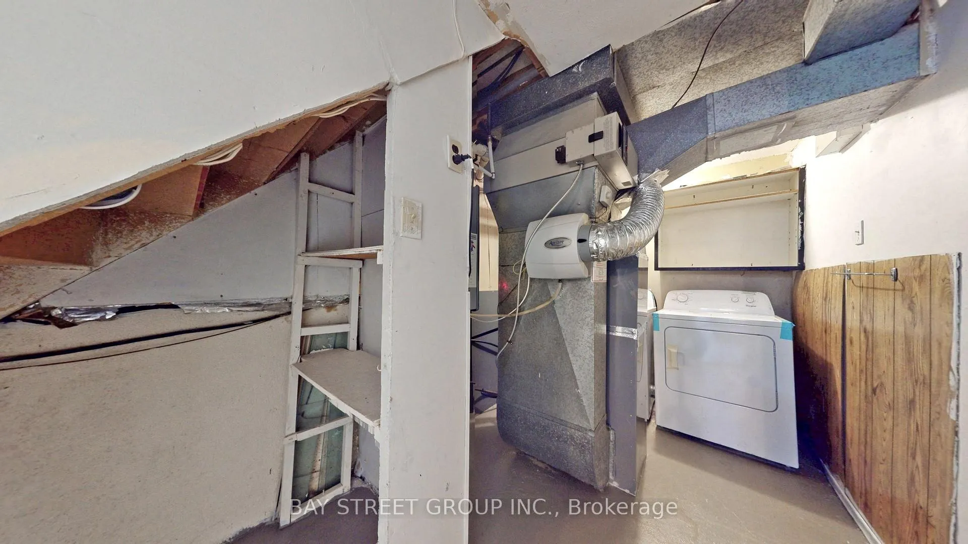 Photo 16 of 49 Pepperell Crescent, Markham, Milliken Mills West — HOMEH