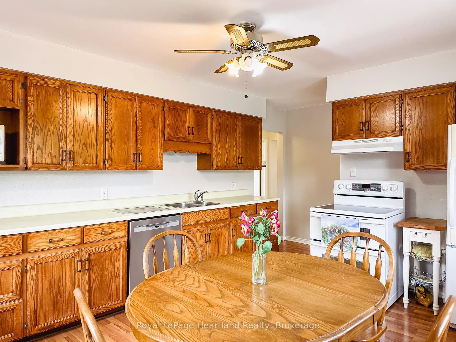 Photo 8 of 41590 Huron Road, Central Huron, Hullett — HOMEH