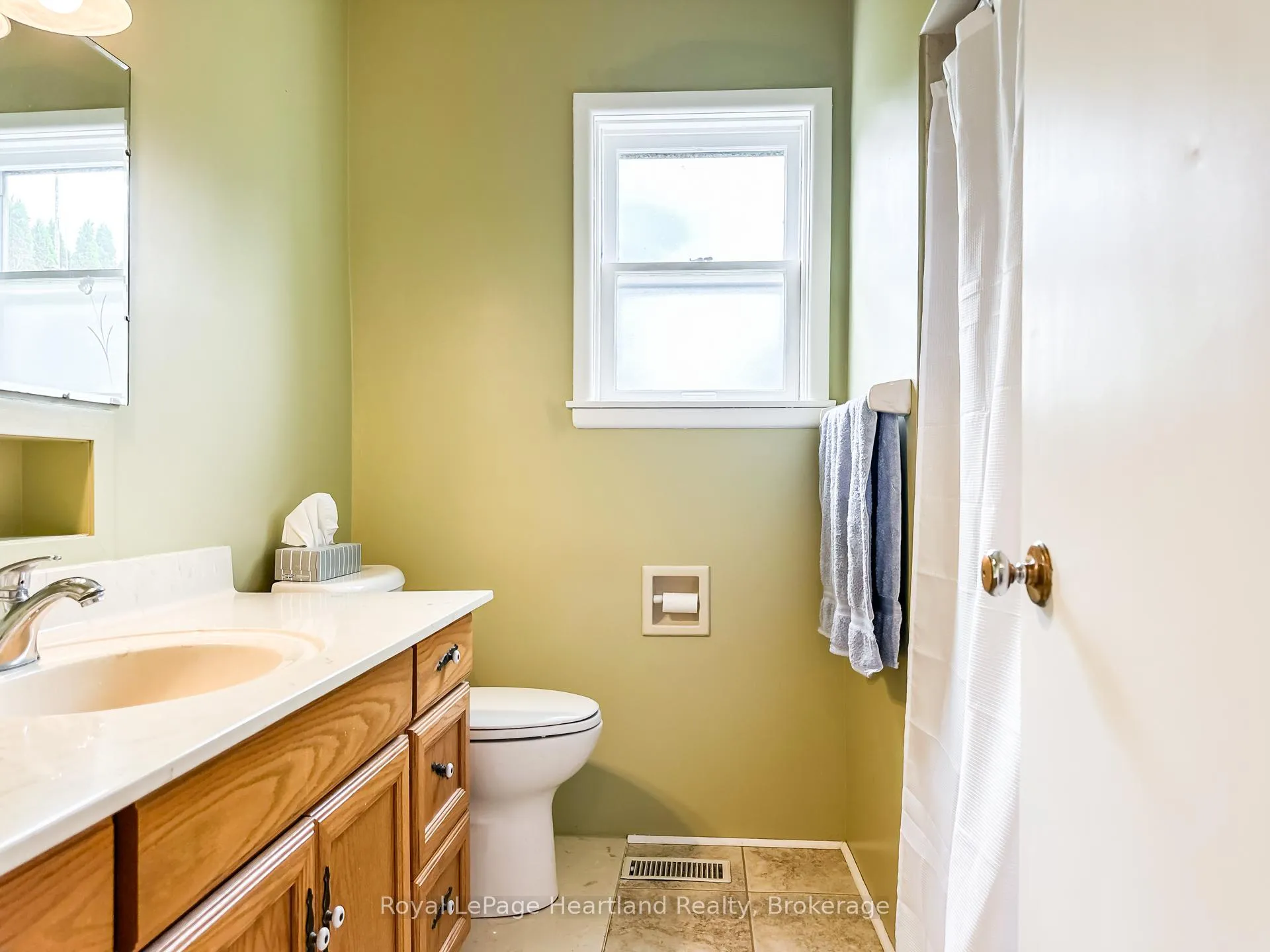 Photo 16 of 41590 Huron Road, Central Huron, Hullett — HOMEH