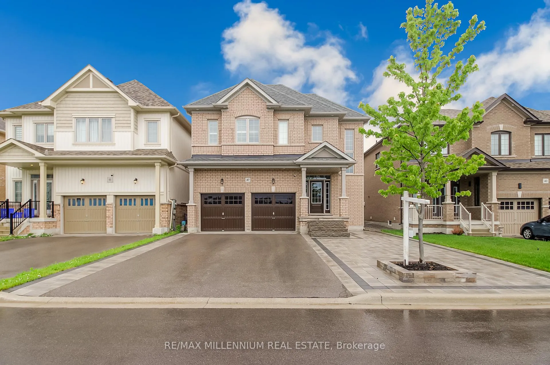 Photo 1 of 47 Douglas Kemp Crescent, Clarington, Bowmanville — HOMEH