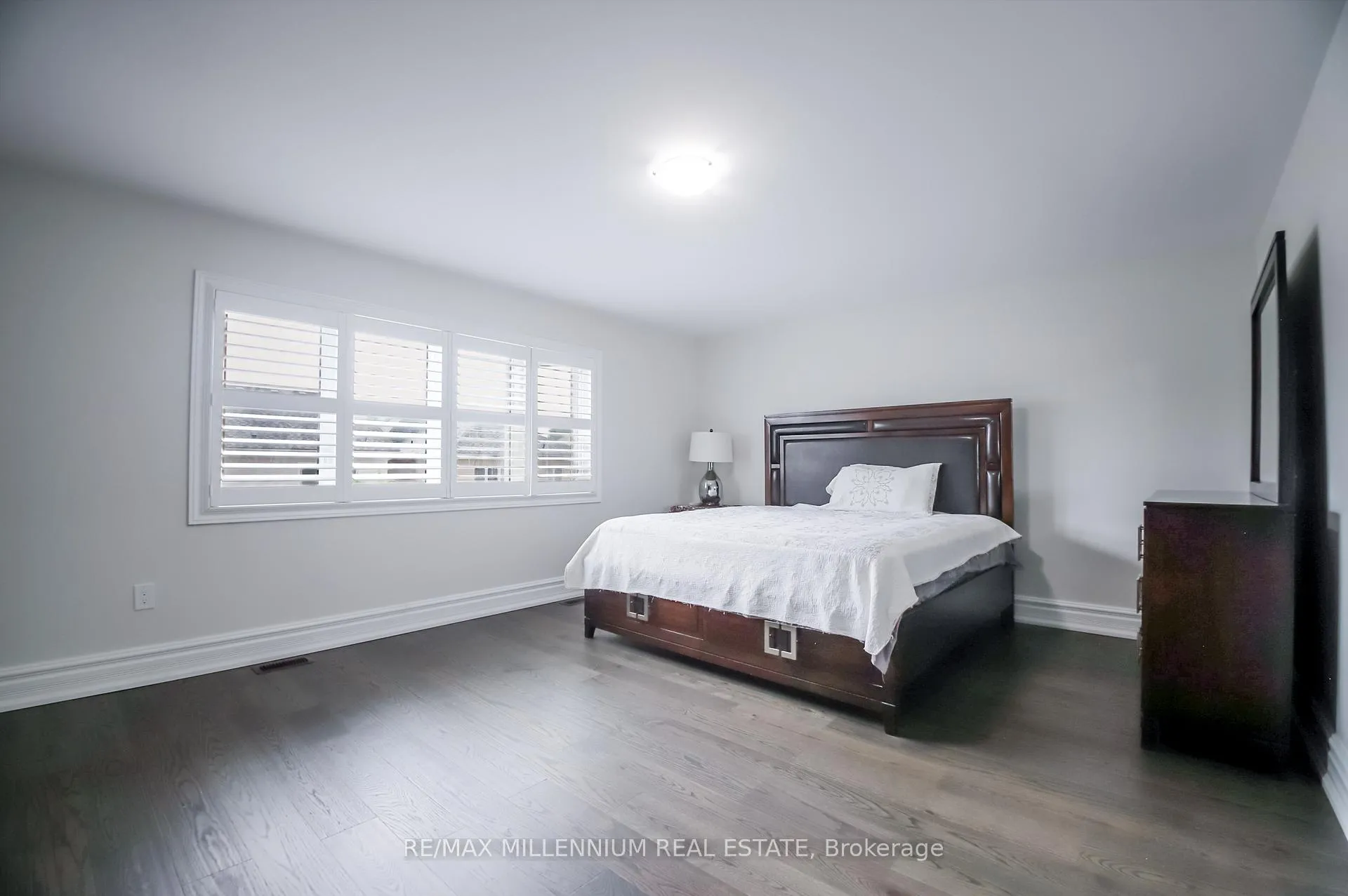 Photo 28 of 47 Douglas Kemp Crescent, Clarington, Bowmanville — HOMEH