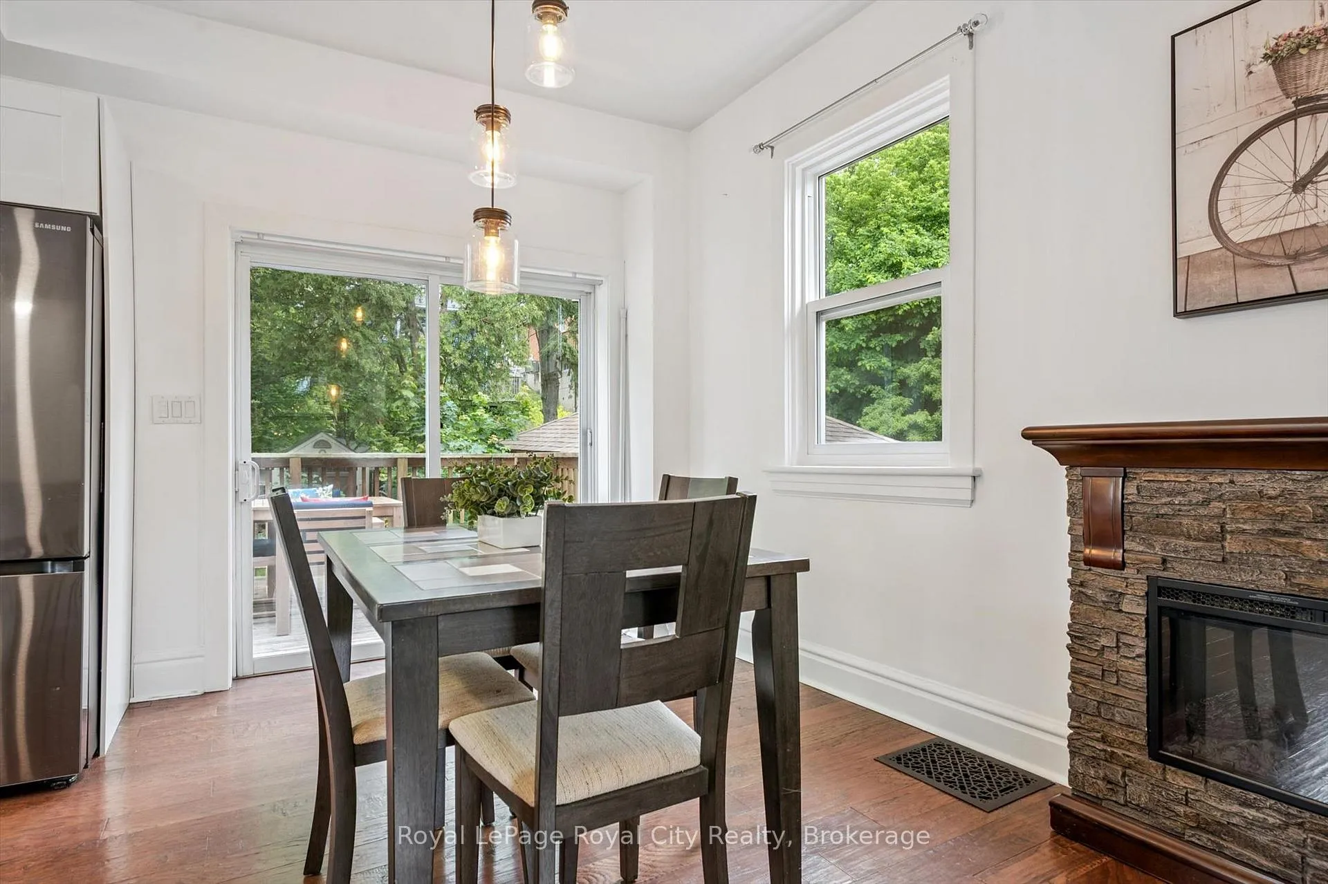 Photo 9 of 136 Alma Street N, Guelph, Junction/Onward Willow — HOMEH