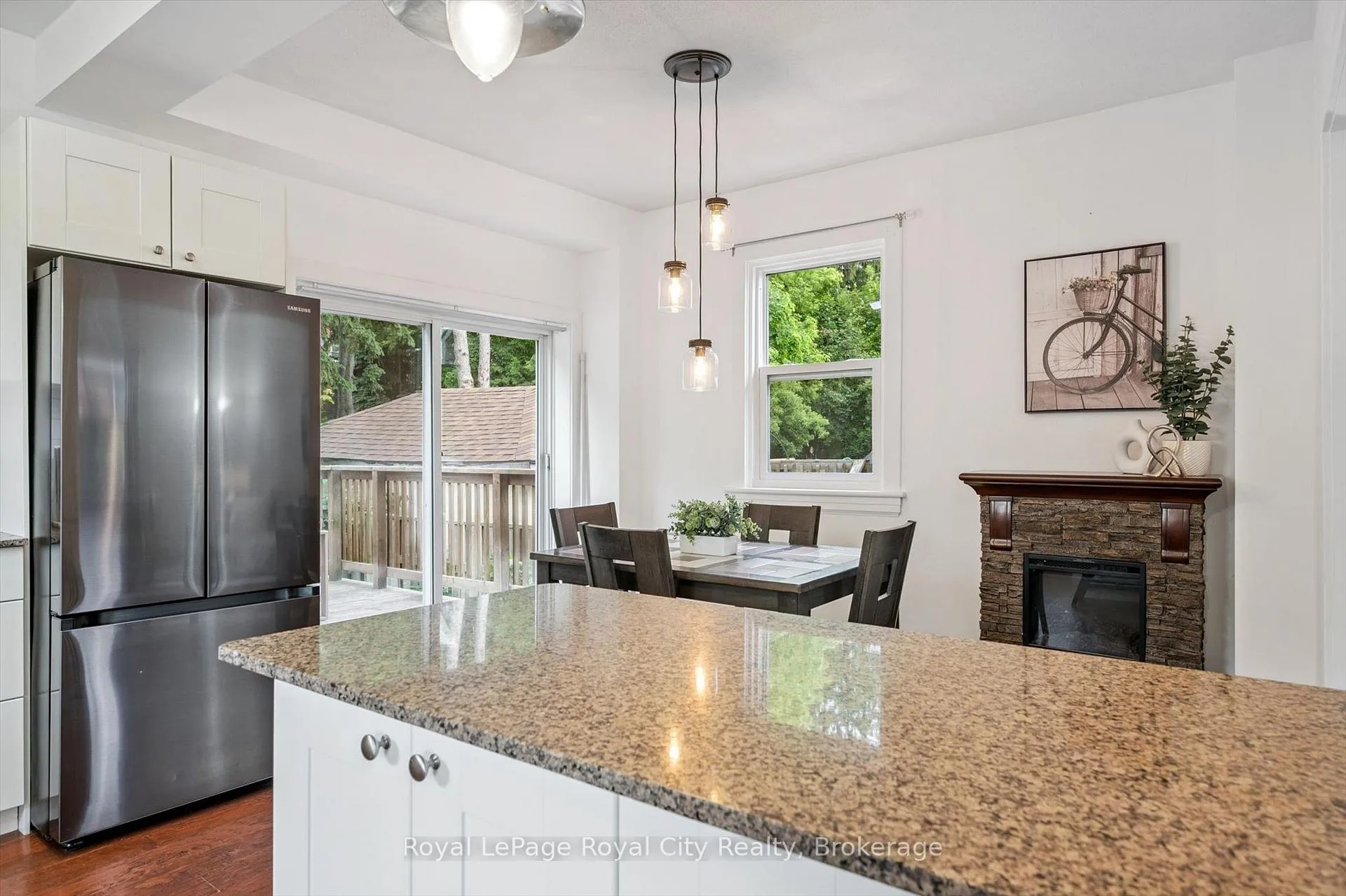 Photo 17 of 136 Alma Street N, Guelph, Junction/Onward Willow — HOMEH