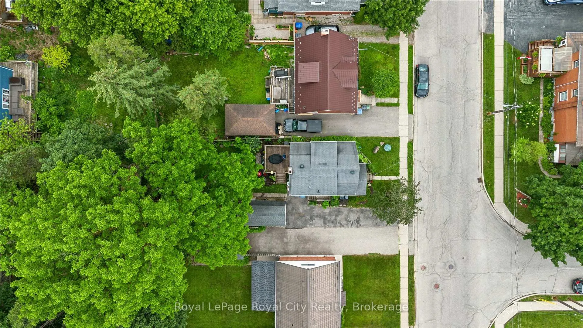 Photo 30 of 136 Alma Street N, Guelph, Junction/Onward Willow — HOMEH