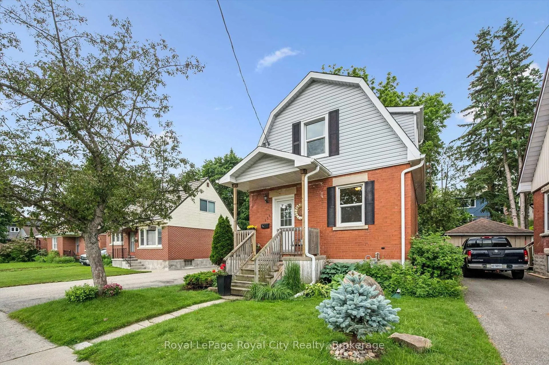 Photo 41 of 136 Alma Street N, Guelph, Junction/Onward Willow — HOMEH