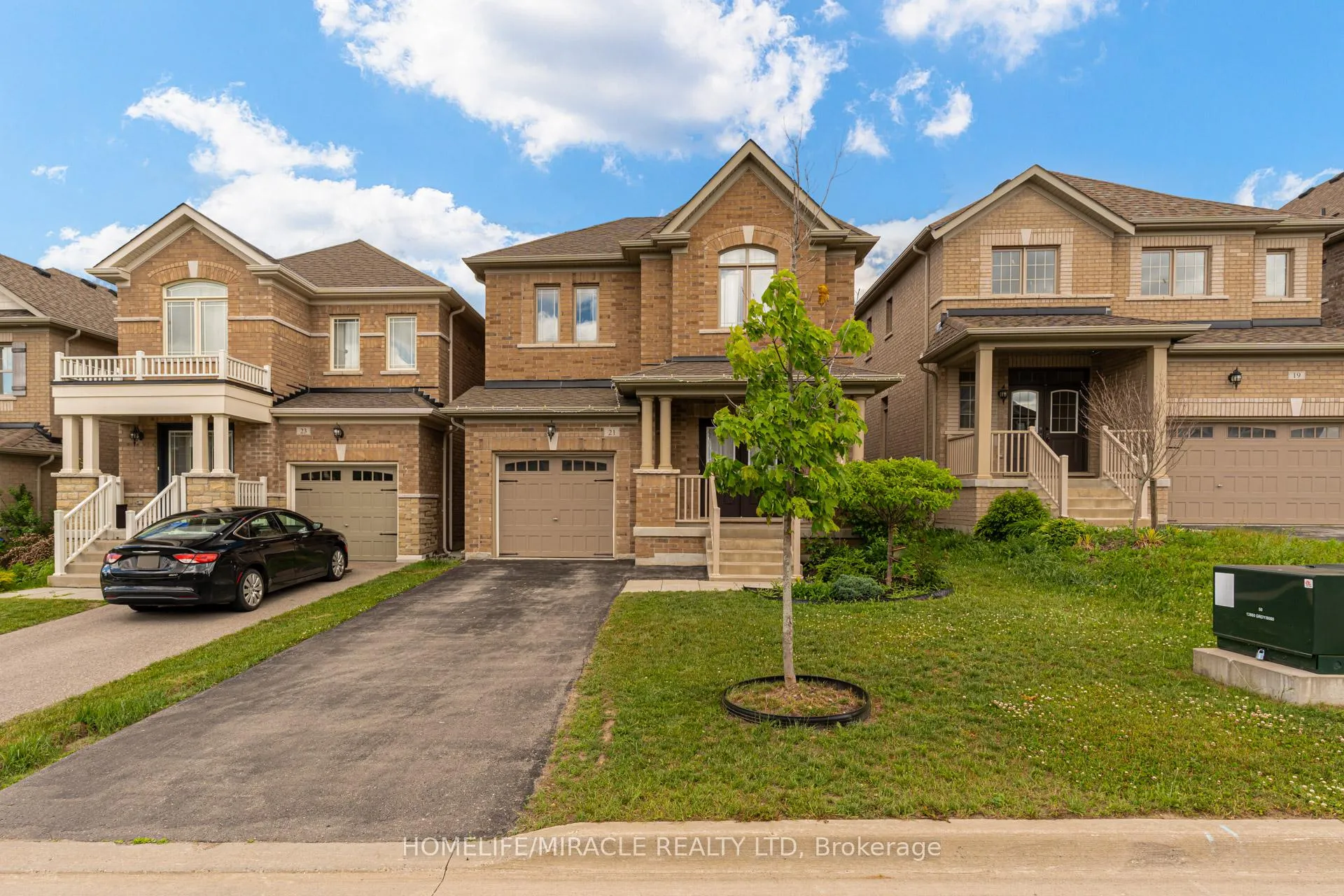 Photo 1 of 21 Owens Road, New Tecumseth, Alliston — HOMEH