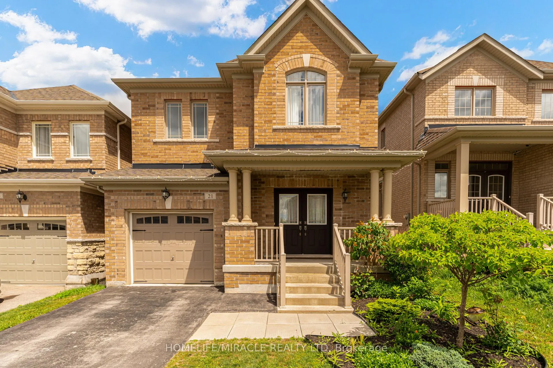 Photo 2 of 21 Owens Road, New Tecumseth, Alliston — HOMEH