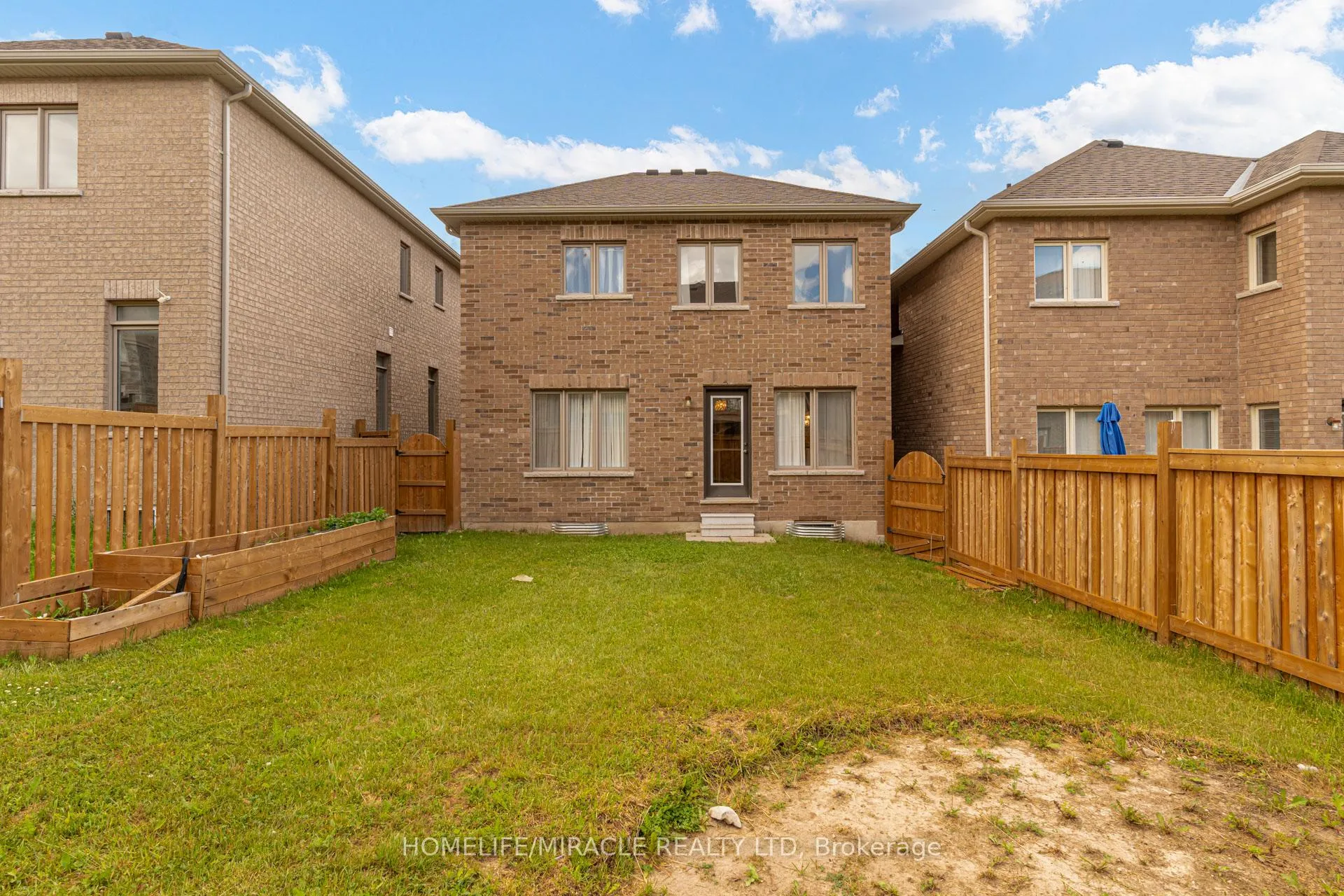 Photo 49 of 21 Owens Road, New Tecumseth, Alliston — HOMEH