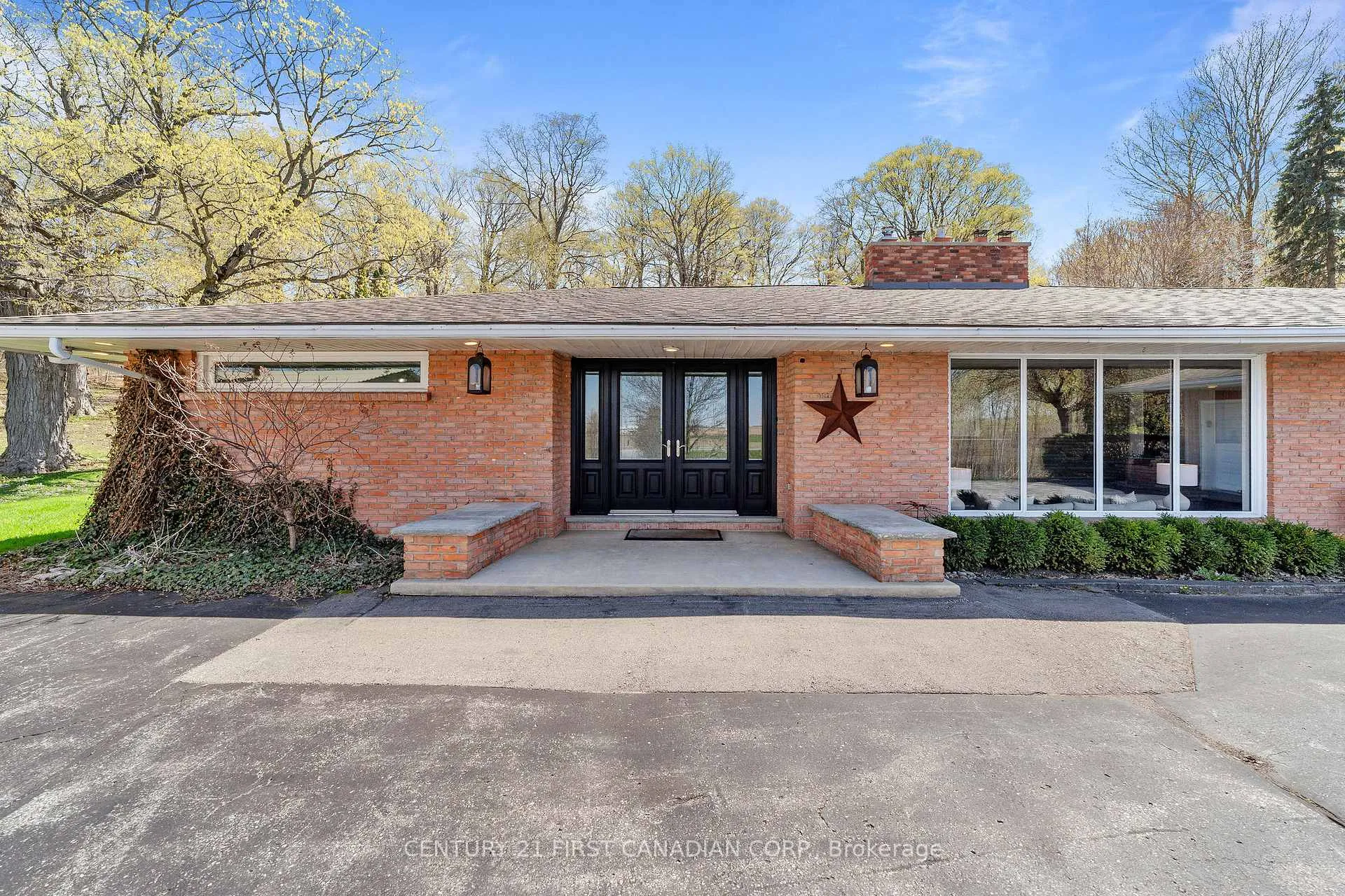 Photo 4 of 14519 Elginfield Road, Middlesex Centre, Rural Middlesex Centre — HOMEH