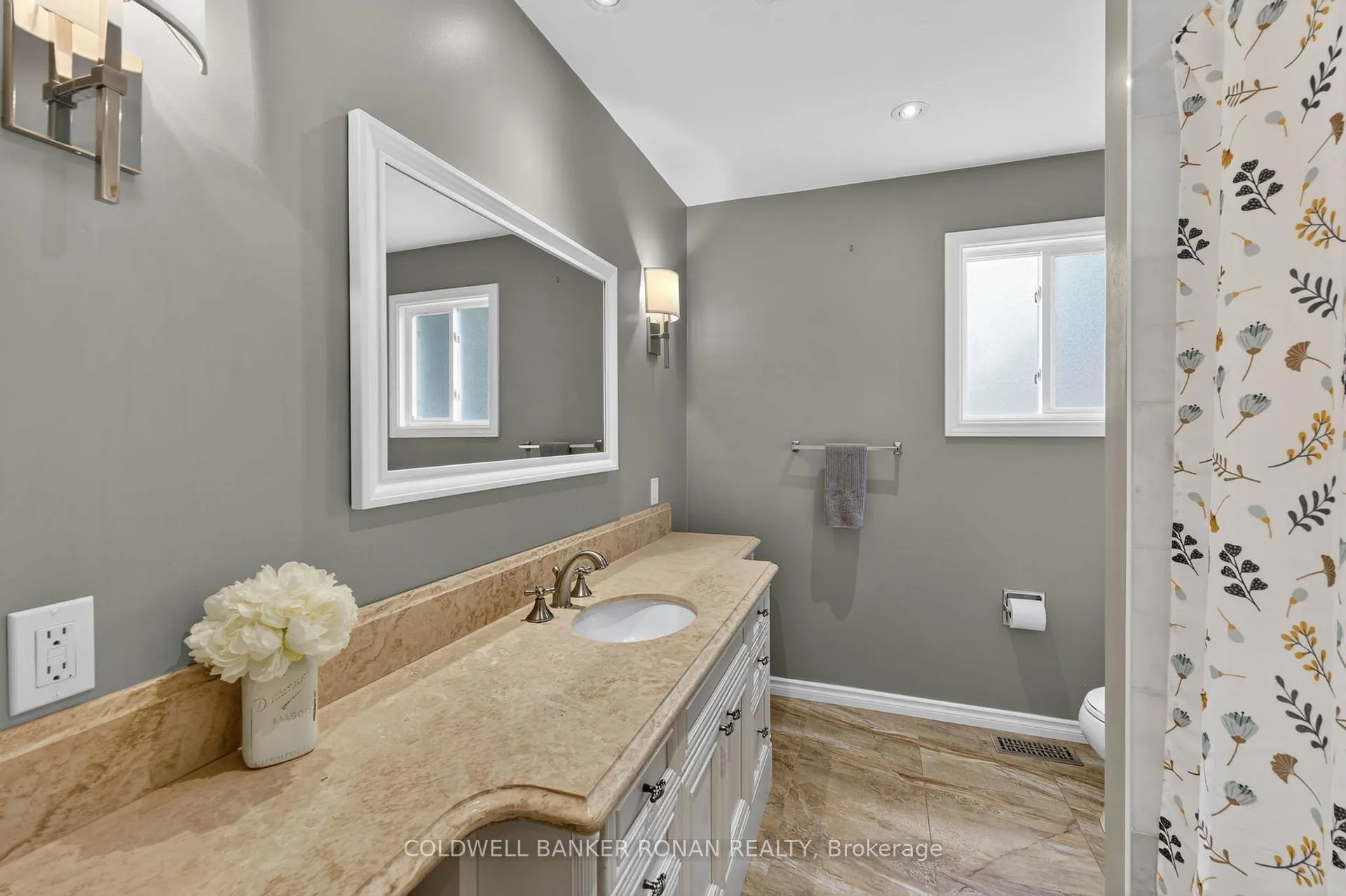 Photo 20 of 36 McCarthy Crescent, Essa, Angus — HOMEH