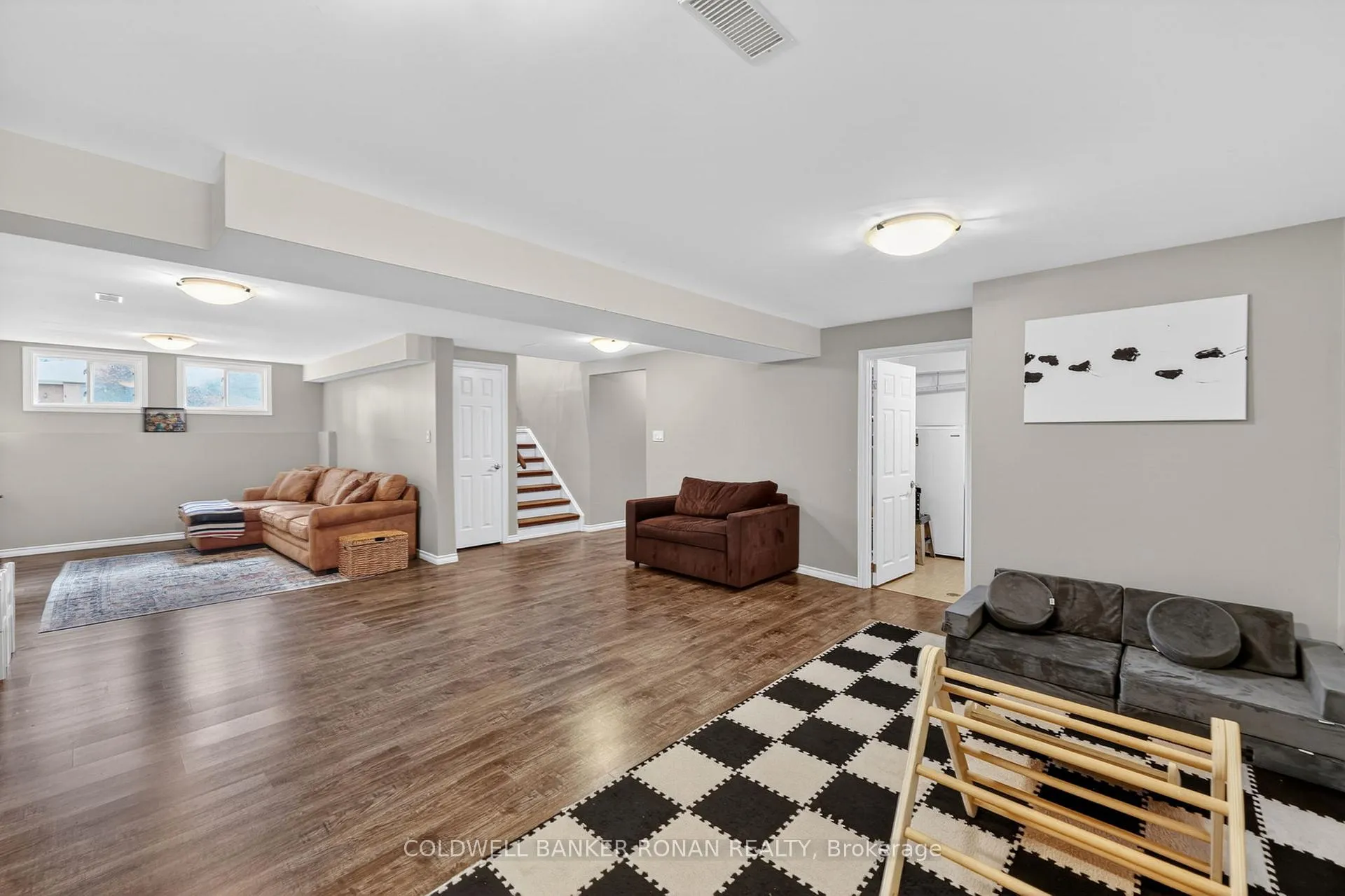 Photo 24 of 36 McCarthy Crescent, Essa, Angus — HOMEH
