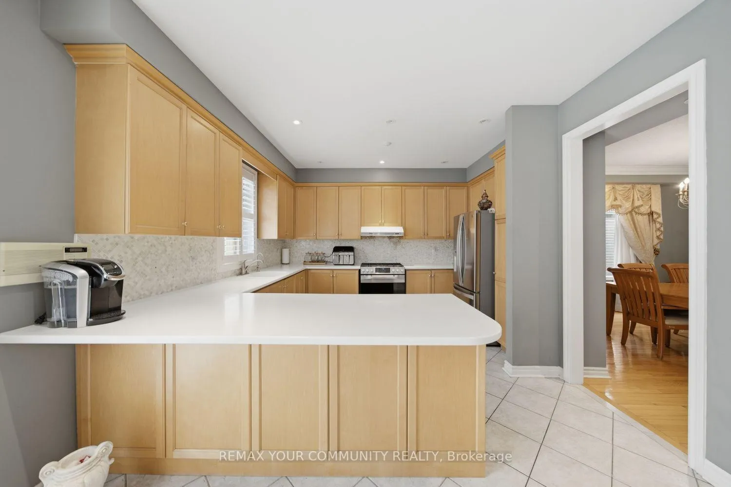 Photo 13 of 10 St Clare Boulevard, Vaughan, Vellore Village — HOMEH