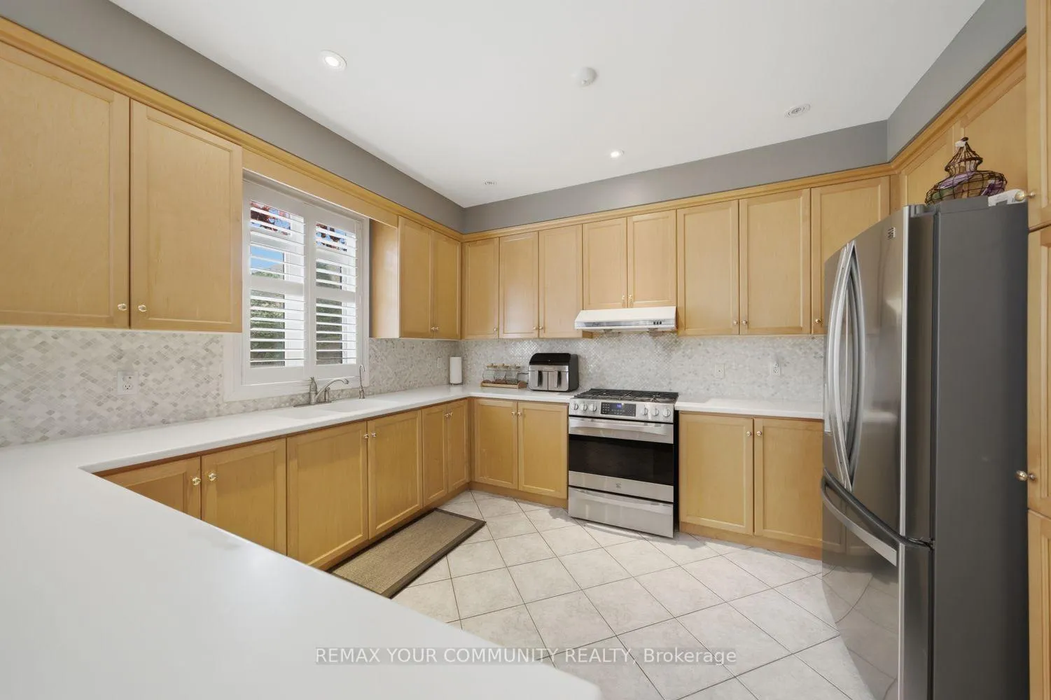 Photo 14 of 10 St Clare Boulevard, Vaughan, Vellore Village — HOMEH