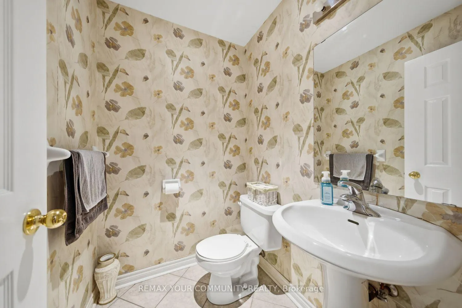 Photo 22 of 10 St Clare Boulevard, Vaughan, Vellore Village — HOMEH