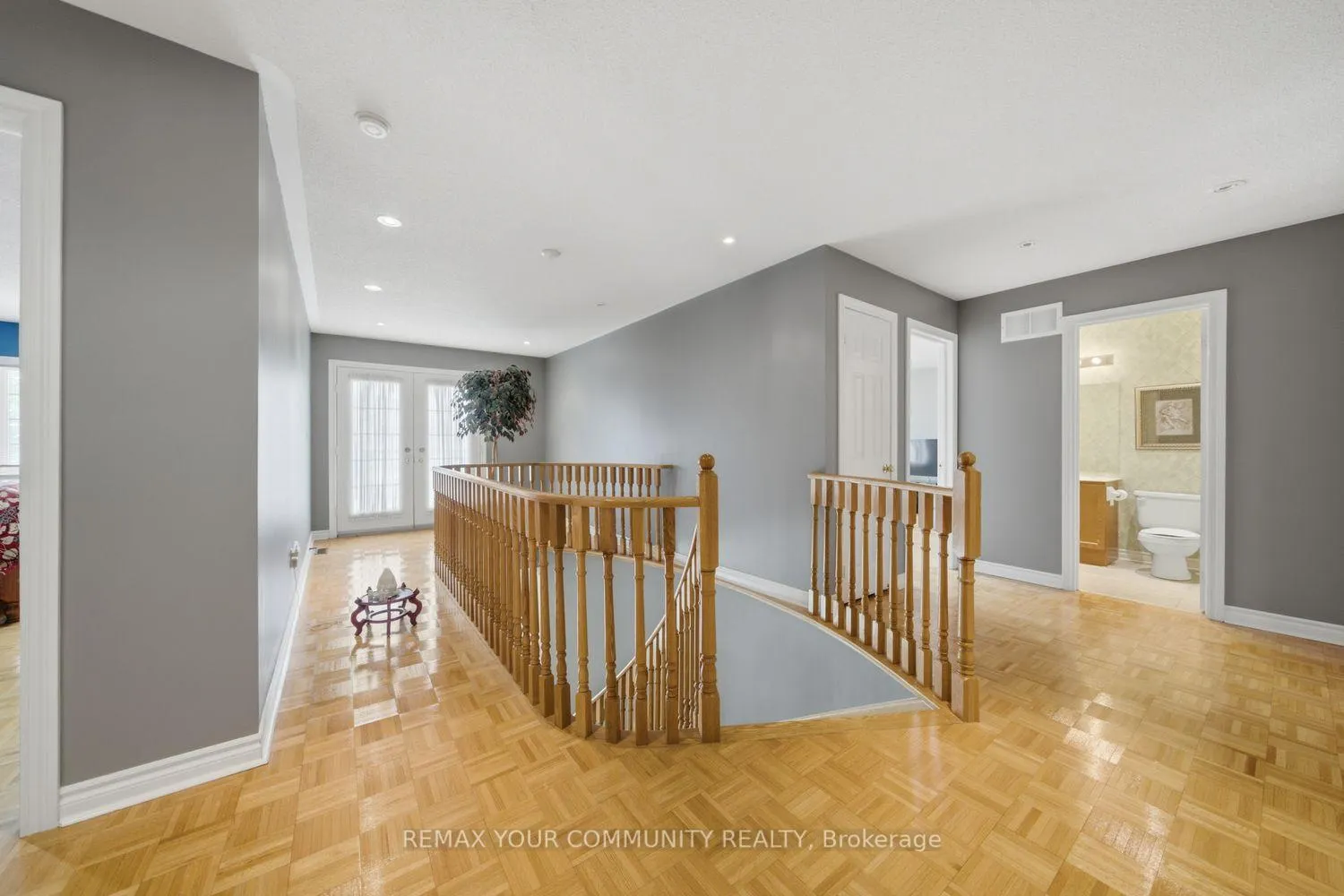 Photo 23 of 10 St Clare Boulevard, Vaughan, Vellore Village — HOMEH