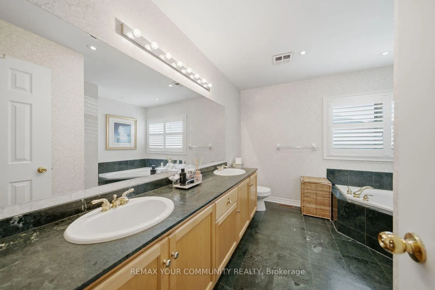 Photo 27 of 10 St Clare Boulevard, Vaughan, Vellore Village — HOMEH