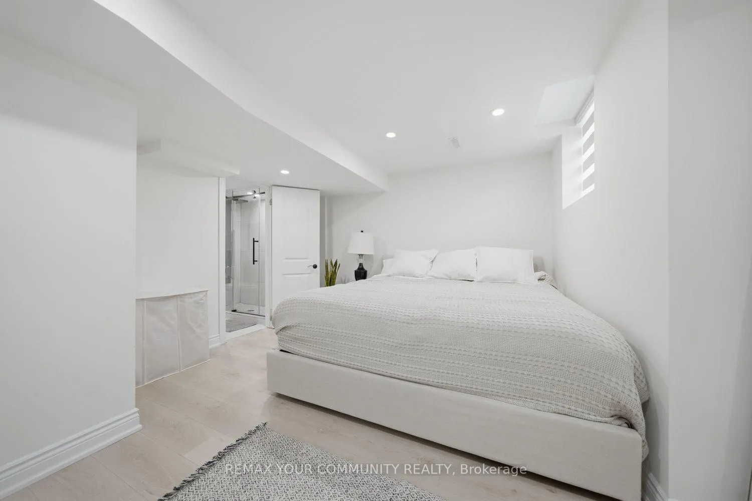 Photo 47 of 10 St Clare Boulevard, Vaughan, Vellore Village — HOMEH