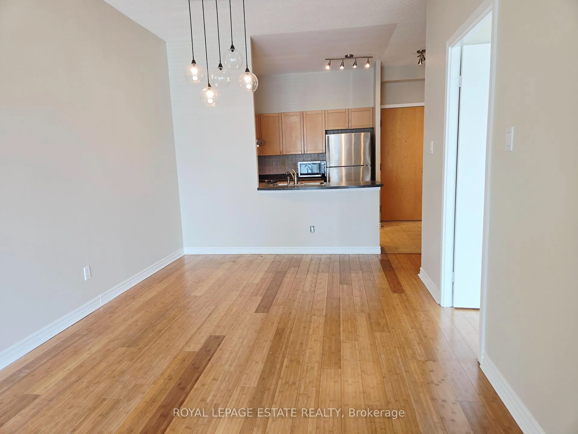 Photo 15 of Unit 632, 600 Queens Quay W, Toronto, Waterfront Communities — HOMEH