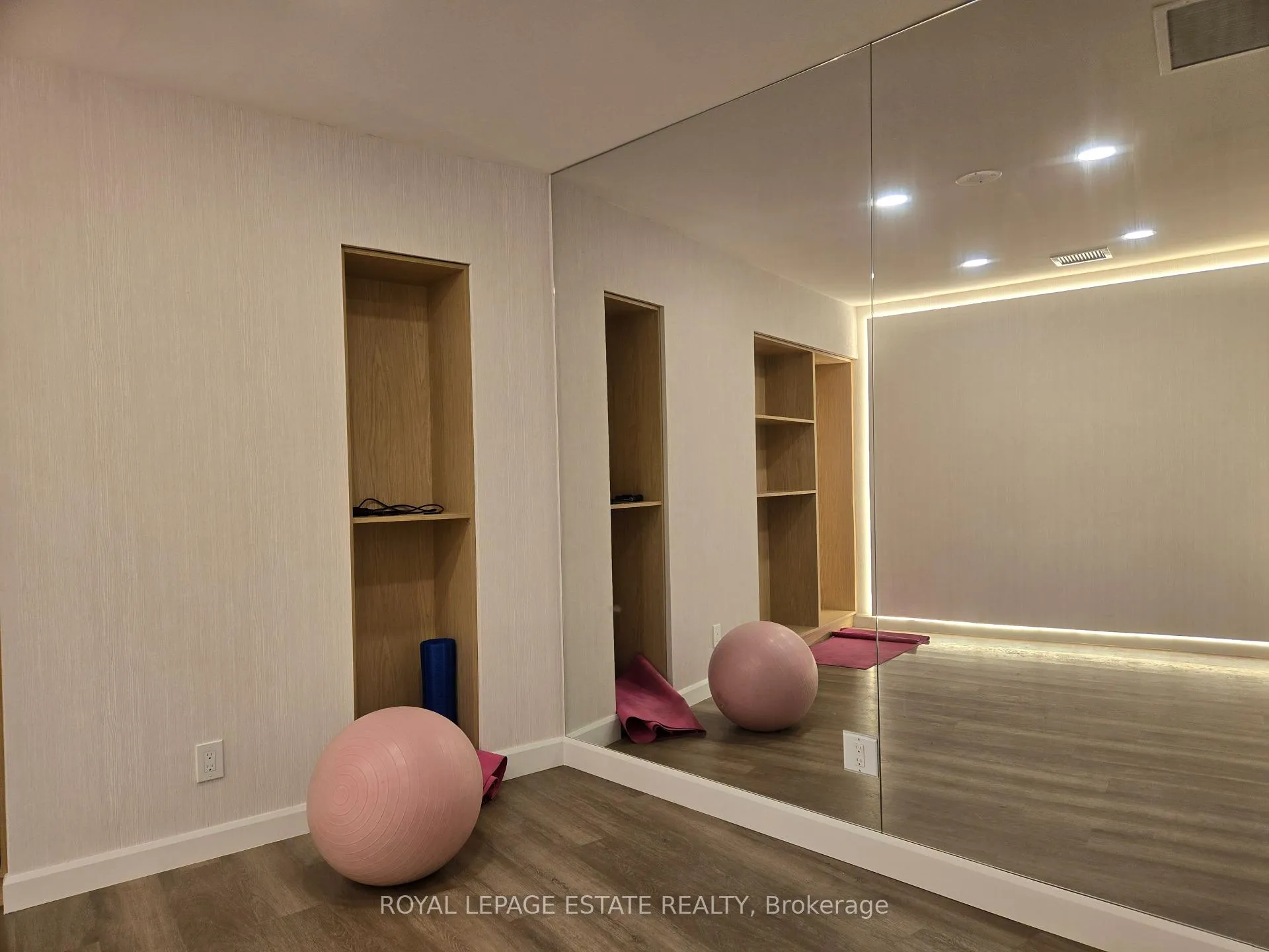 Photo 22 of Unit 632, 600 Queens Quay W, Toronto, Waterfront Communities — HOMEH