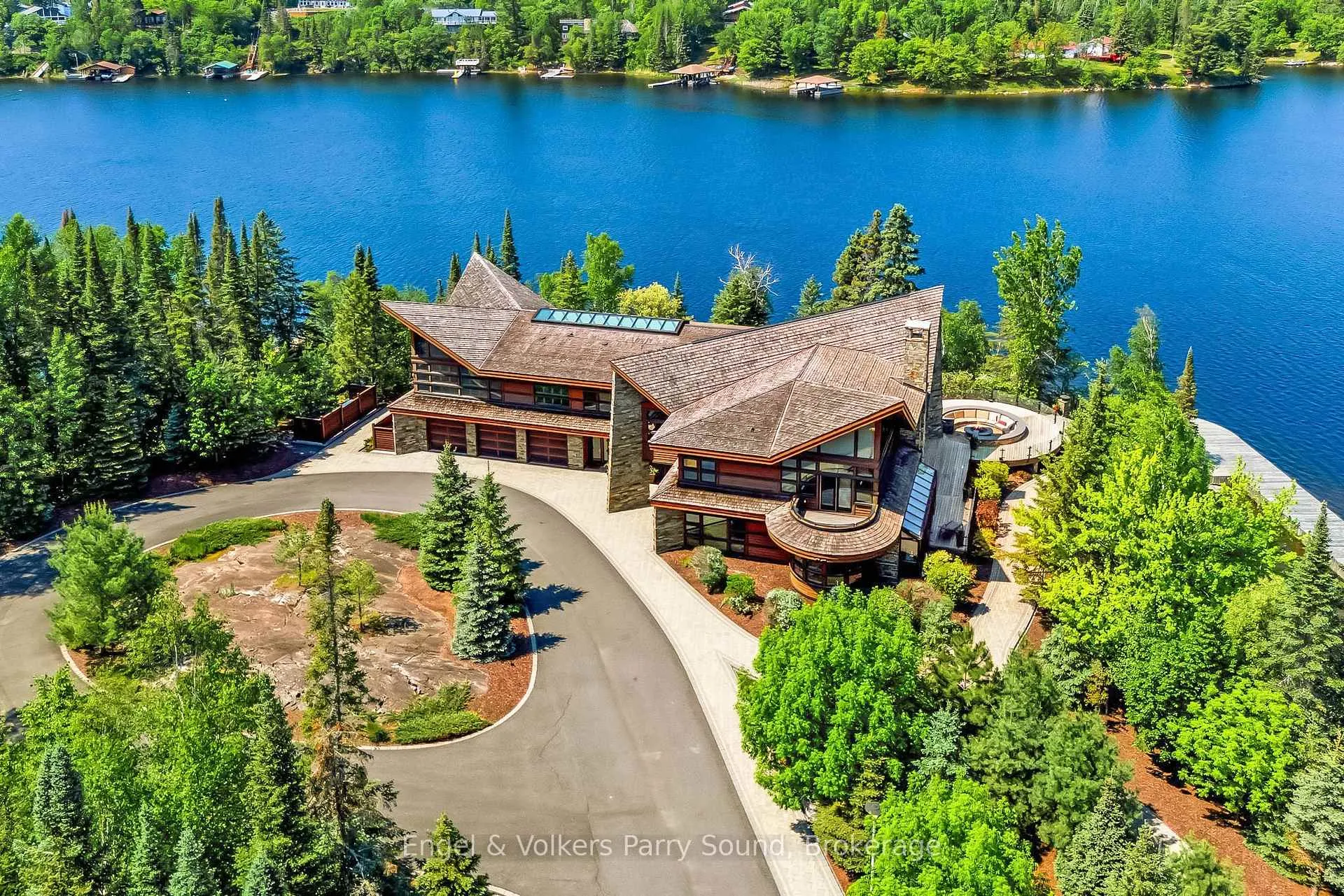 Photo 3 of 4 & 5 Peninsula Road, Kenora, Keewatin — HOMEH